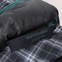 Deken Horseware Rhino Plus Vari-Layer 250gr Donkerblauw -Paardenbenodigdheden Winkel deken horseware rhino plus vari layer 250gr donkerblauw 1500x1500 164553