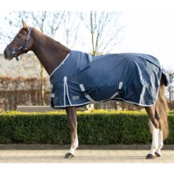 Deken QHP Turnout Fleece 0gr Donkerblauw -Paardenbenodigdheden Winkel deken qhp turnout fleece 0gr donkerblauw 1500x1500 155900