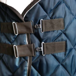 Staldeken Horsegear Lodix 150gr Donkerblauw-donkerbruin -Paardenbenodigdheden Winkel staldeken horsegear lodix 150gr donkerblauw donkerbruin 1500x1500 117065