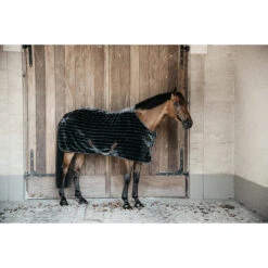 Staldeken Kentucky Fake Fur Donkergrijs -Paardenbenodigdheden Winkel staldeken kentucky fake fur donkergrijs 1500x1500 139887