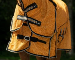 Vliegendeken QHP Collection Combo Met Hals En Masker Geel -Paardenbenodigdheden Winkel vliegendeken qhp collection combo met hals en masker geel 1500x1500 175281