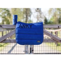 Zadeldek Anky Anatomic Tech Middenblauw -Paardenbenodigdheden Winkel zadeldek anky anatomic tech middenblauw 1500x1500 170125