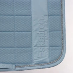 Zadeldek Eskadron Reflexx Big Square Mesh Crystal Lichtblauw -Paardenbenodigdheden Winkel zadeldek eskadron reflexx big square mesh crystal lichtblauw 1500x1500 180543