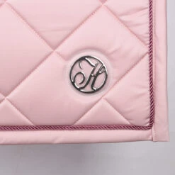 Zadeldek Harry's Horse Heritage III Lichtroze -Paardenbenodigdheden Winkel zadeldek harry s horse heritage iii lichtroze 1500x1500 156703