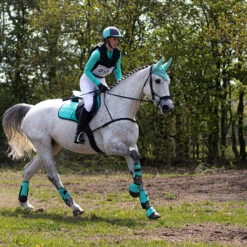 Zadeldek QHP Eldorado Turquoise -Paardenbenodigdheden Winkel zadeldek qhp eldorado turquoise 1500x1500 101860