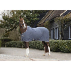 Zweetdeken LeMieux Arika Jersey-Tek Grijs -Paardenbenodigdheden Winkel zweetdeken lemieux arika jersey tek grijs 1500x1500 143282